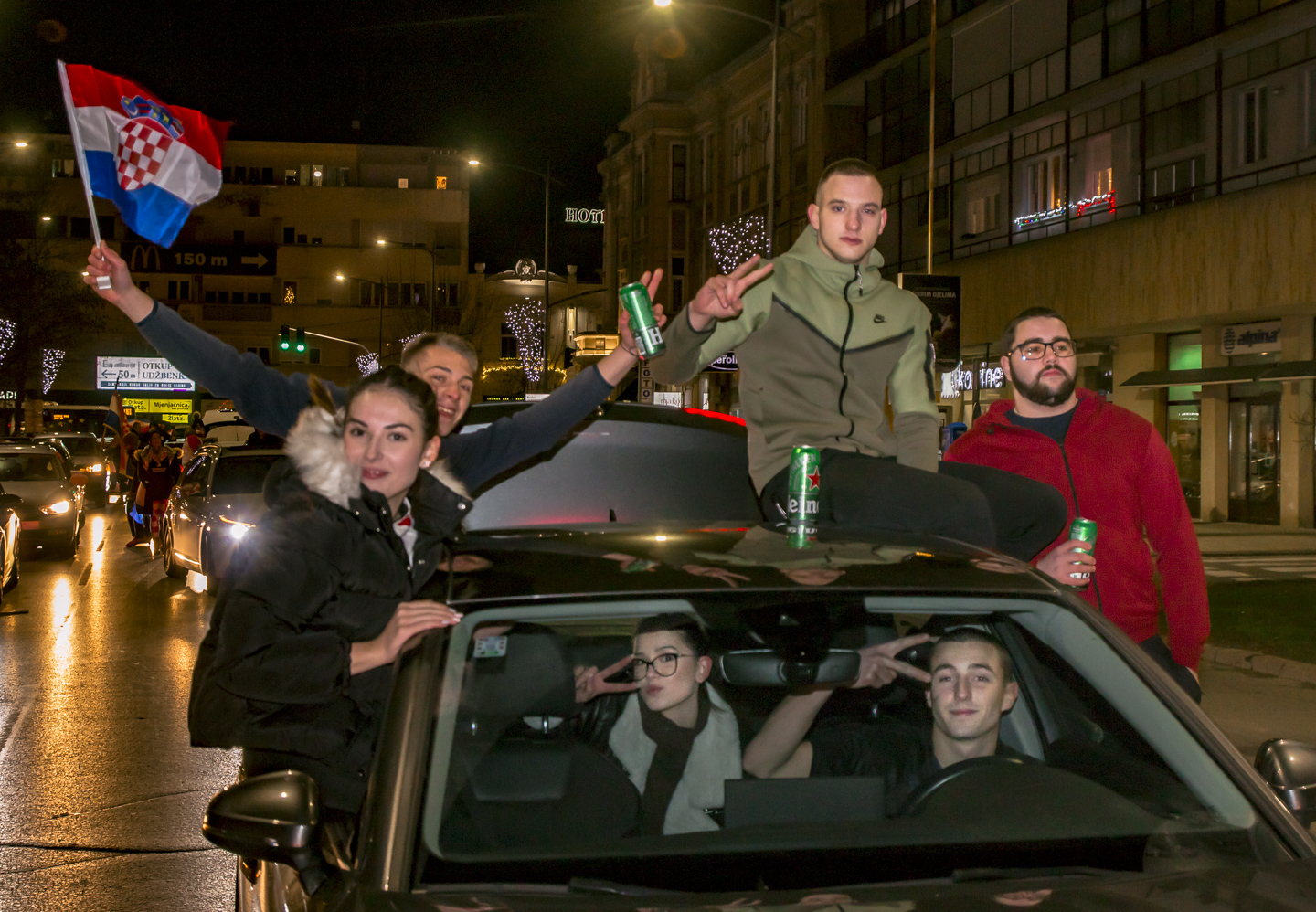 Slavlje nakon pobjede Hrvatske