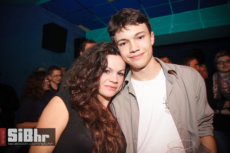 hladno_pivo_kino_europa_1210201