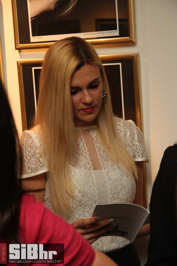 foto_klub_izlozba_06 foto_klub_izlozba_06