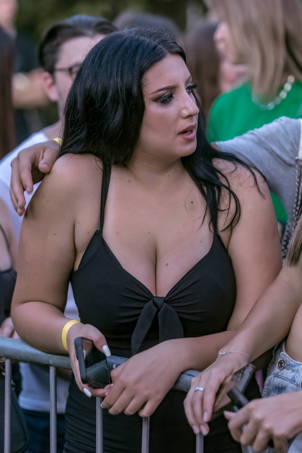 Trap zvijezda Relja održao koncert u osječkoj Tvrđi