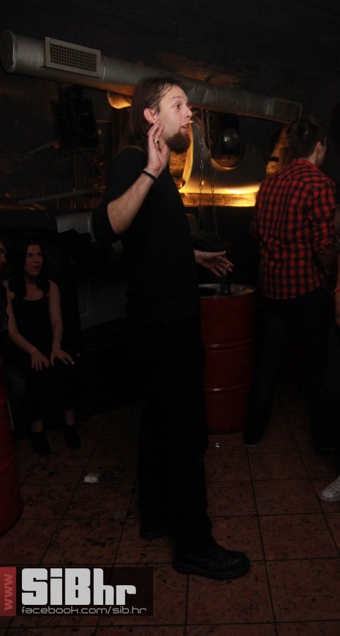 tufna0211_27 tufna0211_27