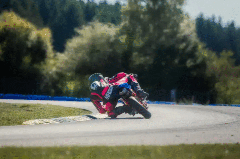 5d57307385f3b2eb970d6e4037702baa