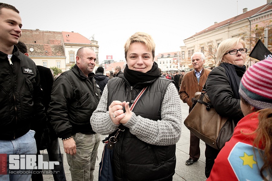 oslobodeni_generali_16112012_mb