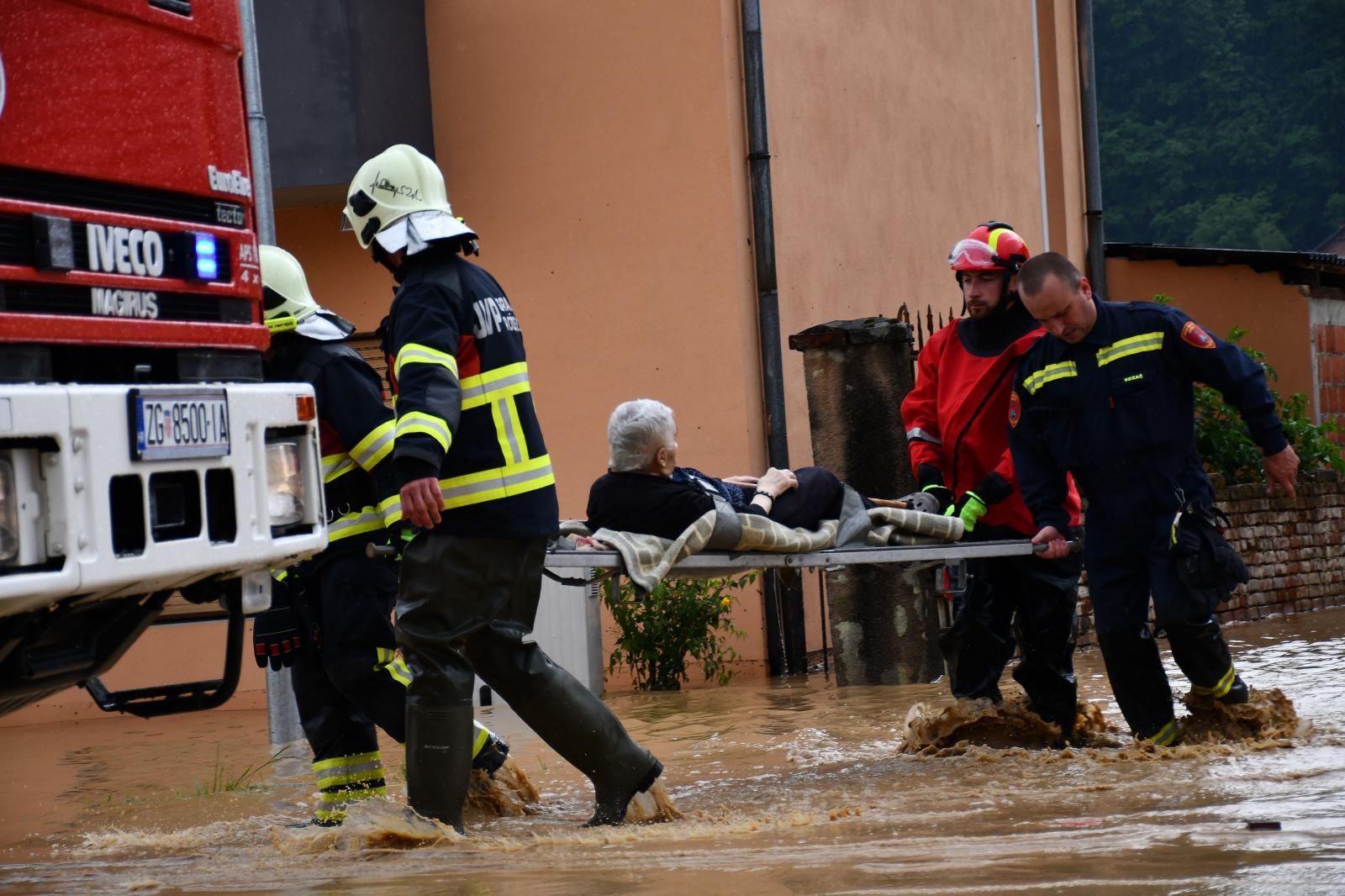 Nevrijeme u požeškom kraju Nevrijeme u požeškom kraju