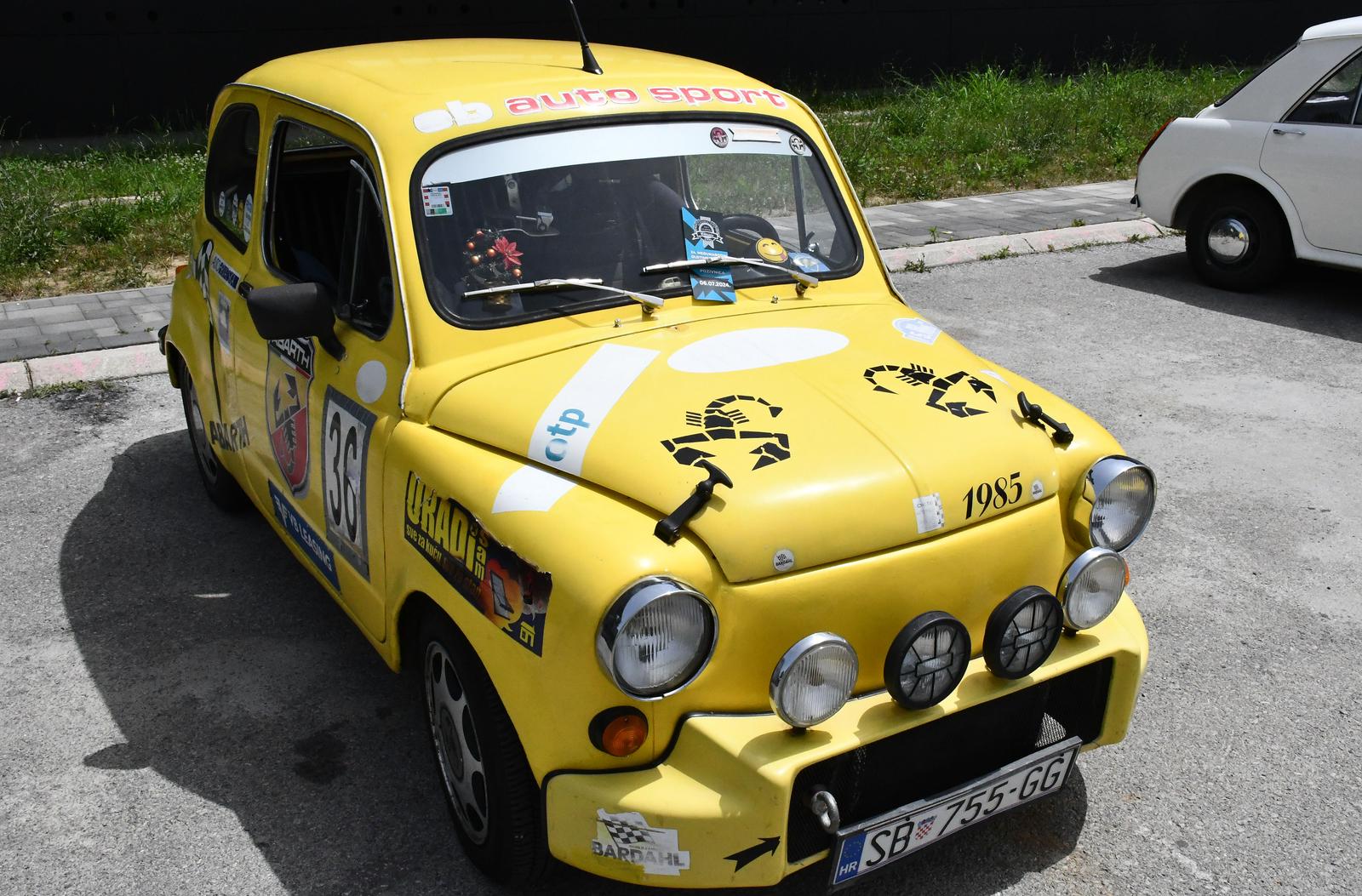 Fascinantna povijest na kotačima: Održan još jedan oldtimer susret u Slavonskom Brodu