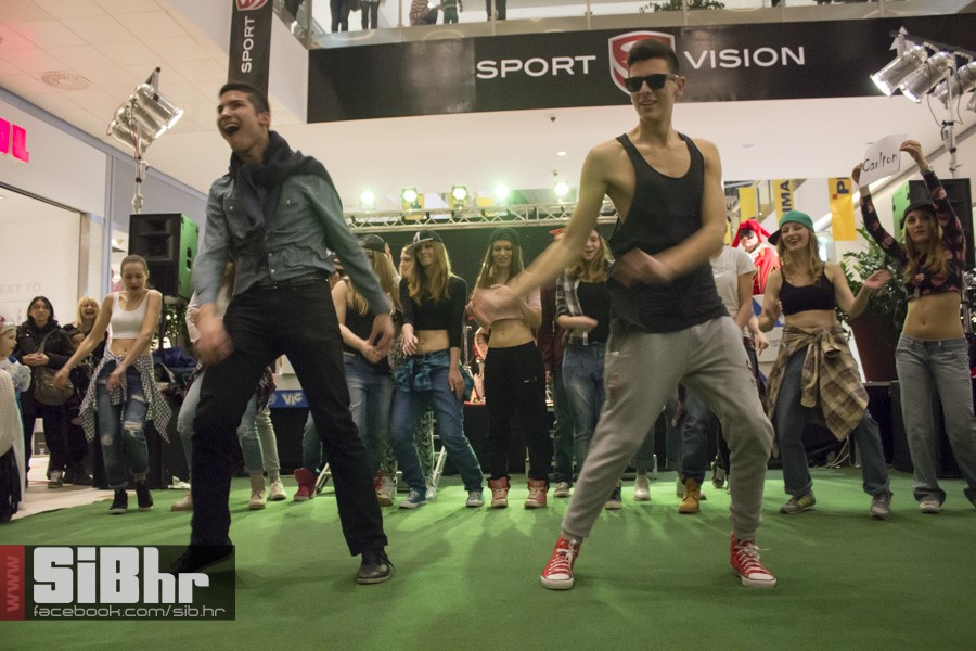 osjecki_karneval_avenue_mall_62