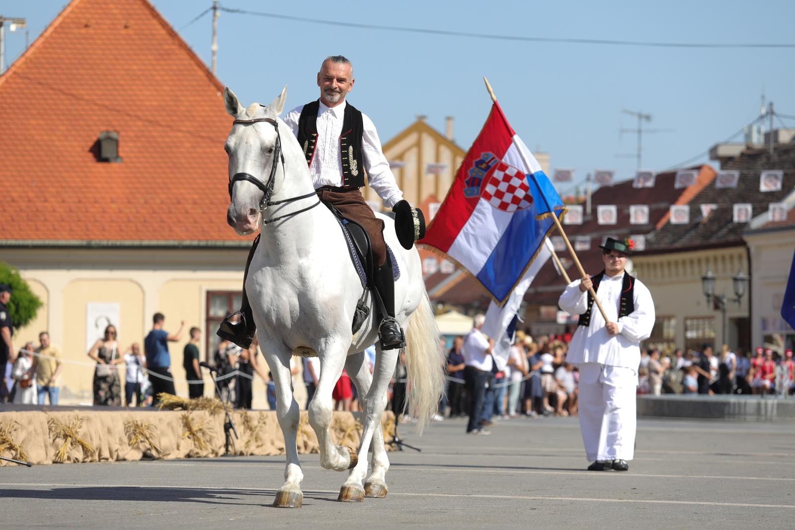 57. Đakovački vezovi