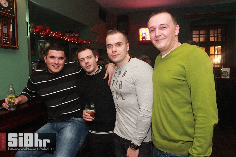 nocni_zivot_FortPub_04012013_Si