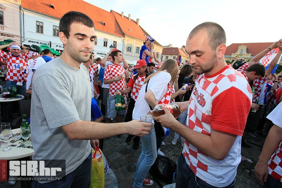 hrvatska_italija_tvrdja_1506201
