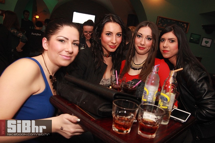 fortpub_osijek_nightlife_sibhr1