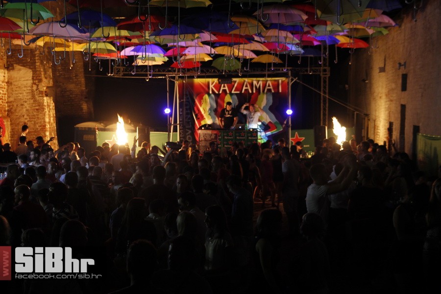 nocni_zivot_40 nocni_zivot_40