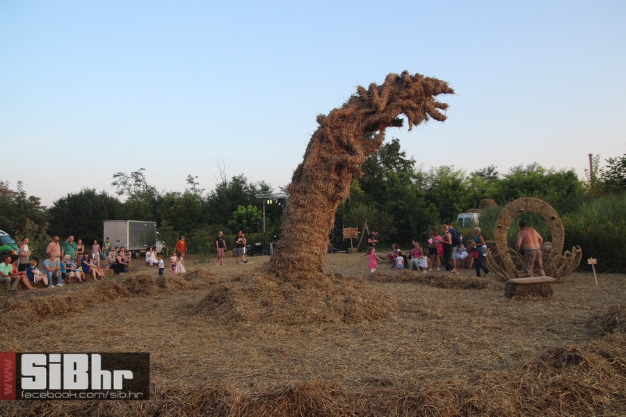 slama_dan_drugi_SiBhr_89 slama_dan_drugi_SiBhr_89