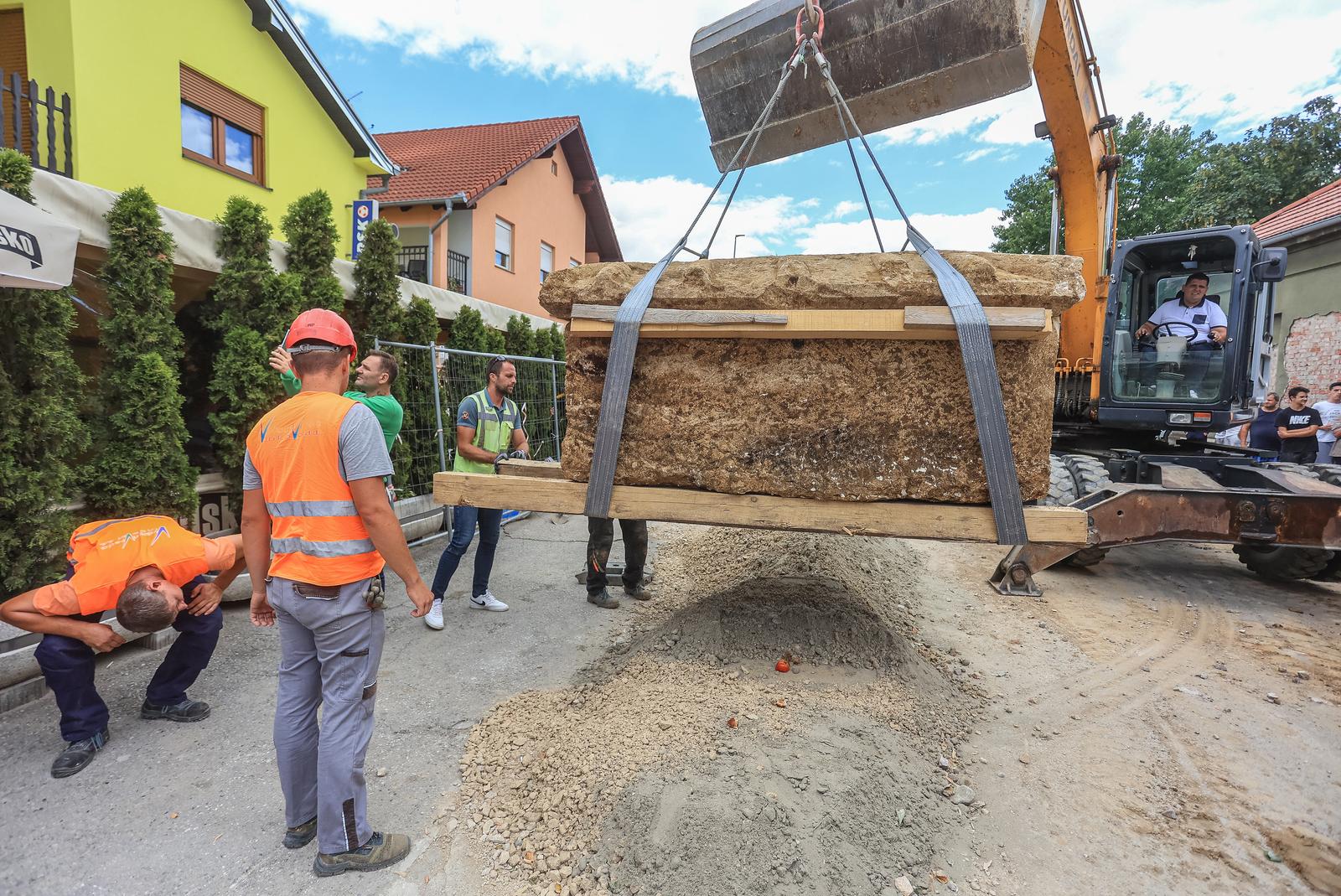 Iskopan rimski sarkofag pronađen u Vinkovcima