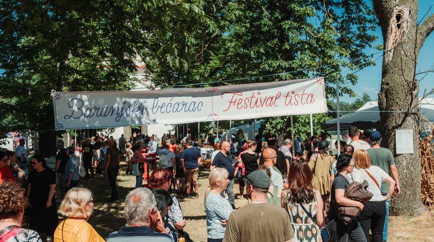 Baranjski bećarac i Festivala tista Baranjski bećarac i Festivala tista