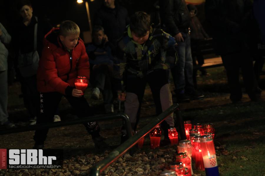 sjecanje_na_vukovar_10