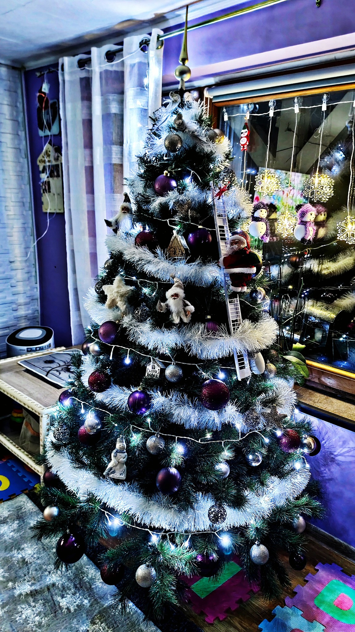 Božićna drvca 2025.