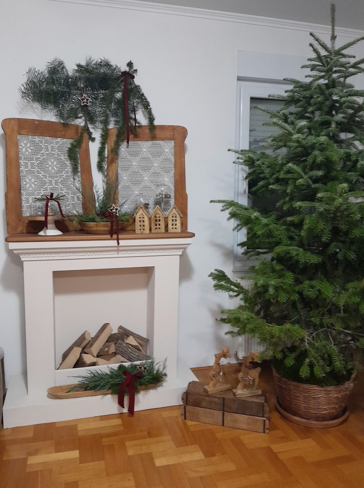 Božićna drvca 2025.