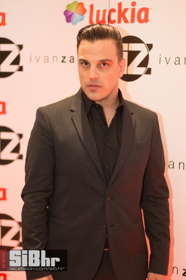 ivan_zak_goldensun_2016_sibhr_1