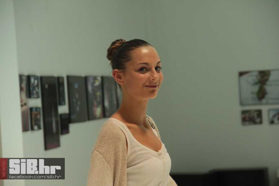 PripremeMidikennAvenueMall_SiBh