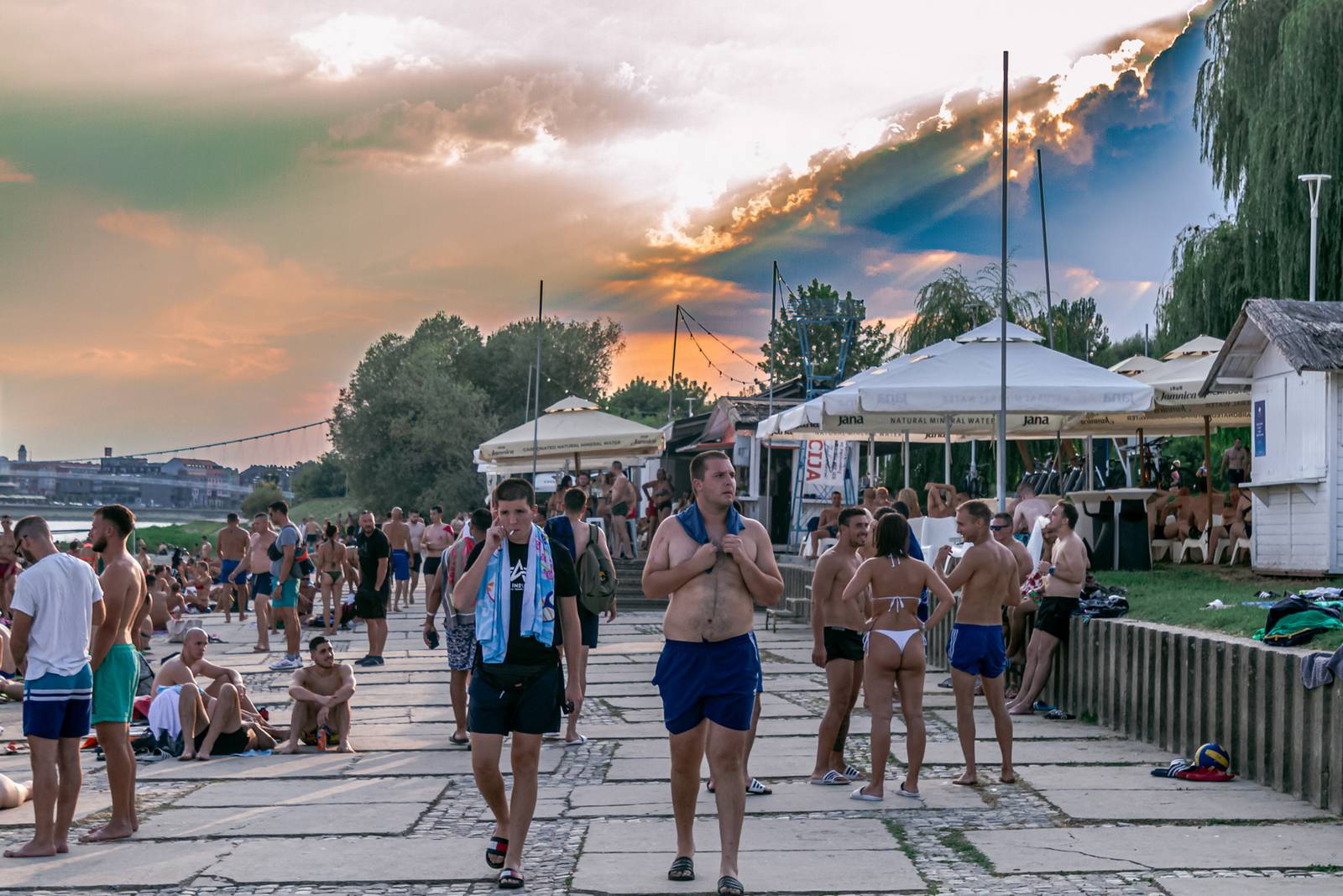 Osječani i ove nedjelje osvježenje potražili na Kopiki