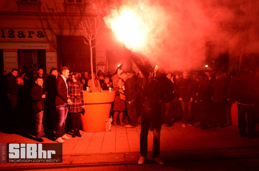 docek_nove_godine_trg_i_club_si docek_nove_godine_trg_i_club_si