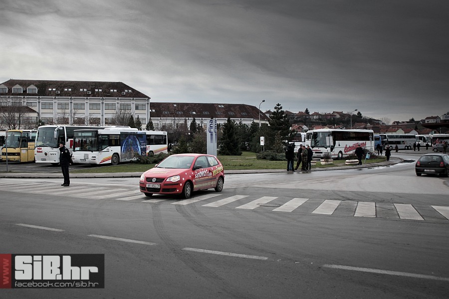 vukovar_prosvjed_protiv_cirilic