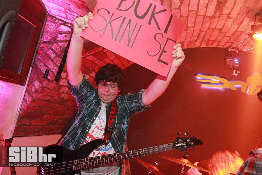 2014_11_1_nightlifeIMG_8637_exi 2014_11_1_nightlifeIMG_8637_exi