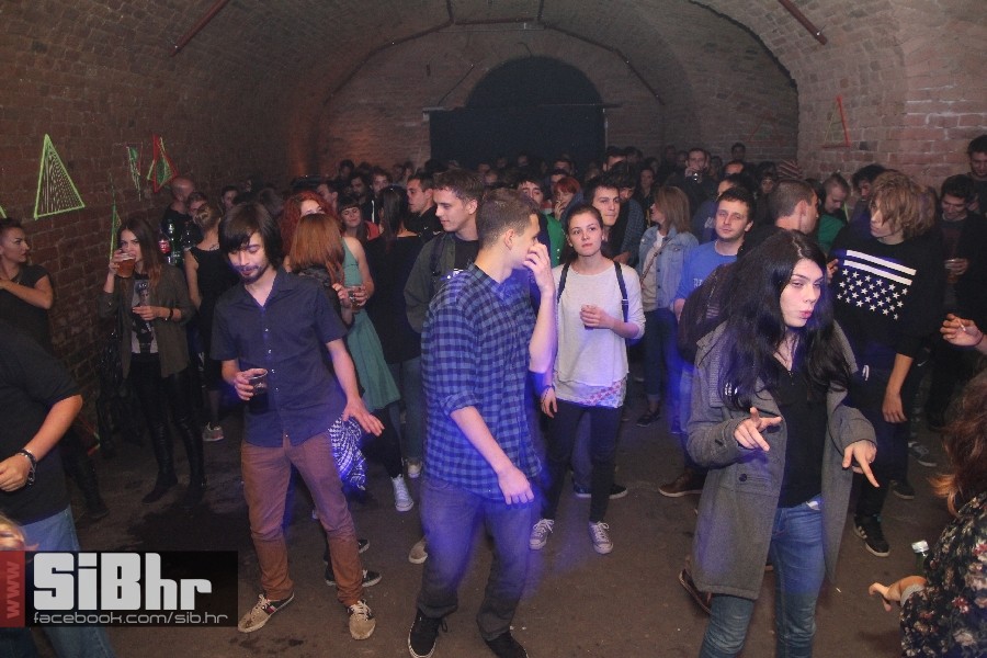 2014_10_19_epic_osijek_nightlif