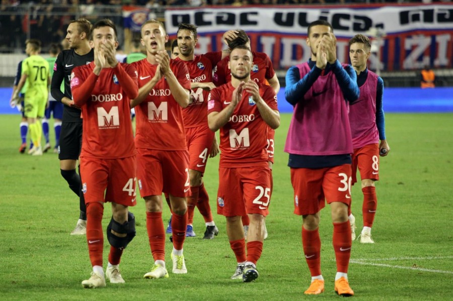 PXL_071018_22258541-900×599 PXL_071018_22258541-900×599