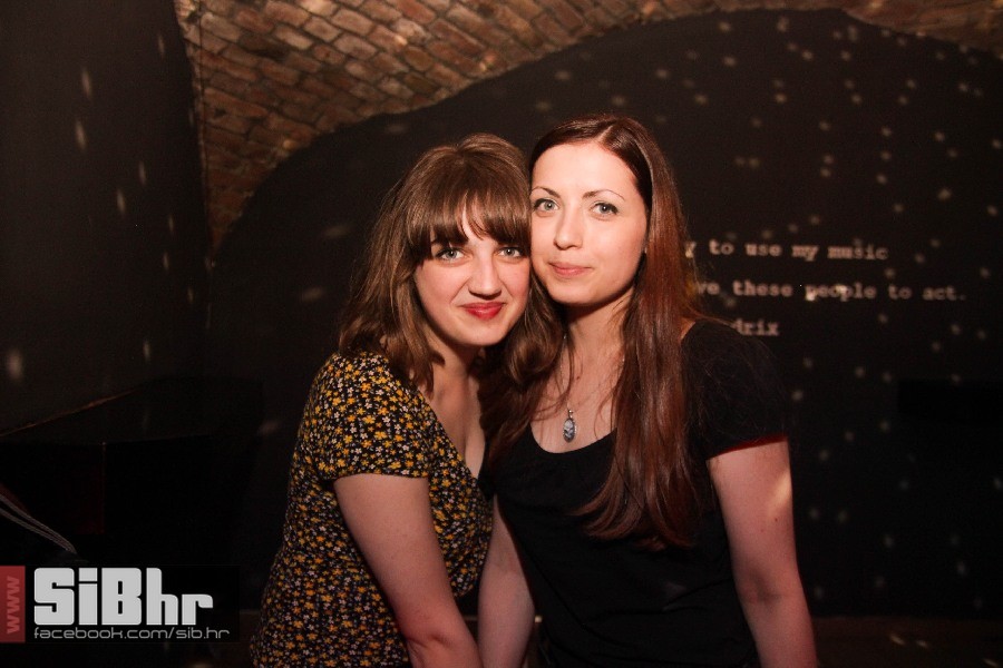 exit_1105_SiBhr_15
