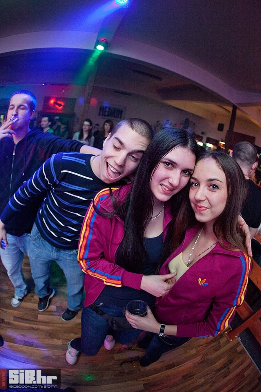 medium_general_woo_sibhr_25