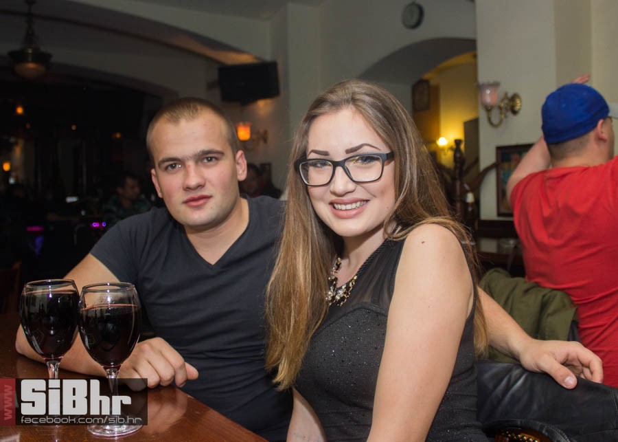 old_bridge_pub_osijek_1