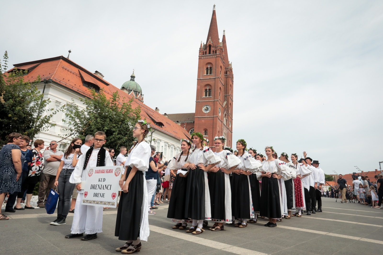 Svečana povorka 55. Đakovačkih vezova