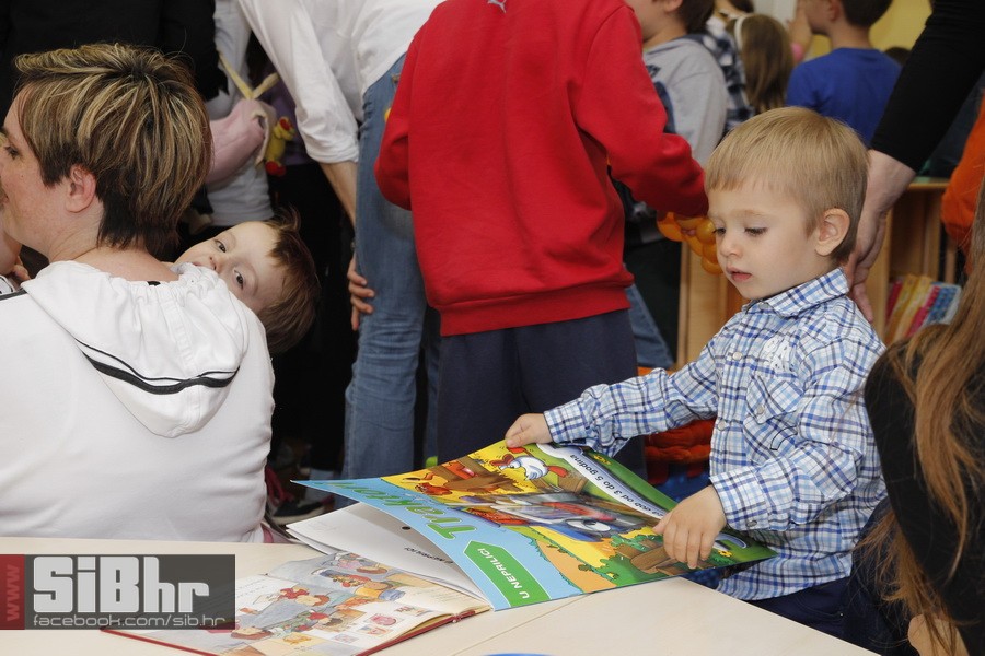 noc_knjige_osijek_SiBhr_18