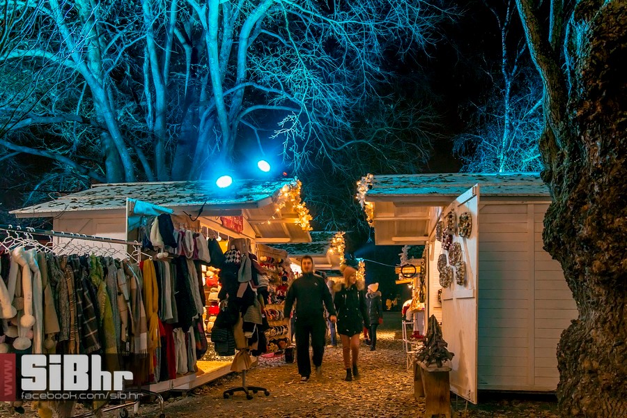 advent_u_parku_7