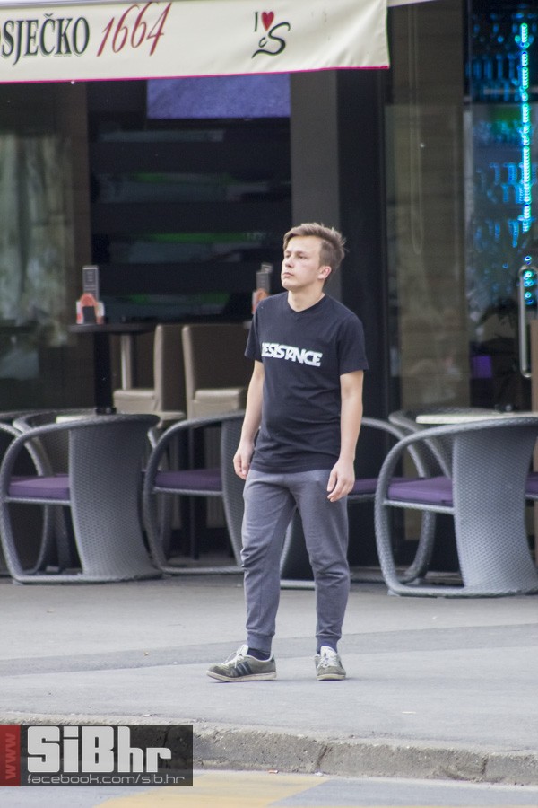 osjecani_u_setnji_gradom_9 osjecani_u_setnji_gradom_9