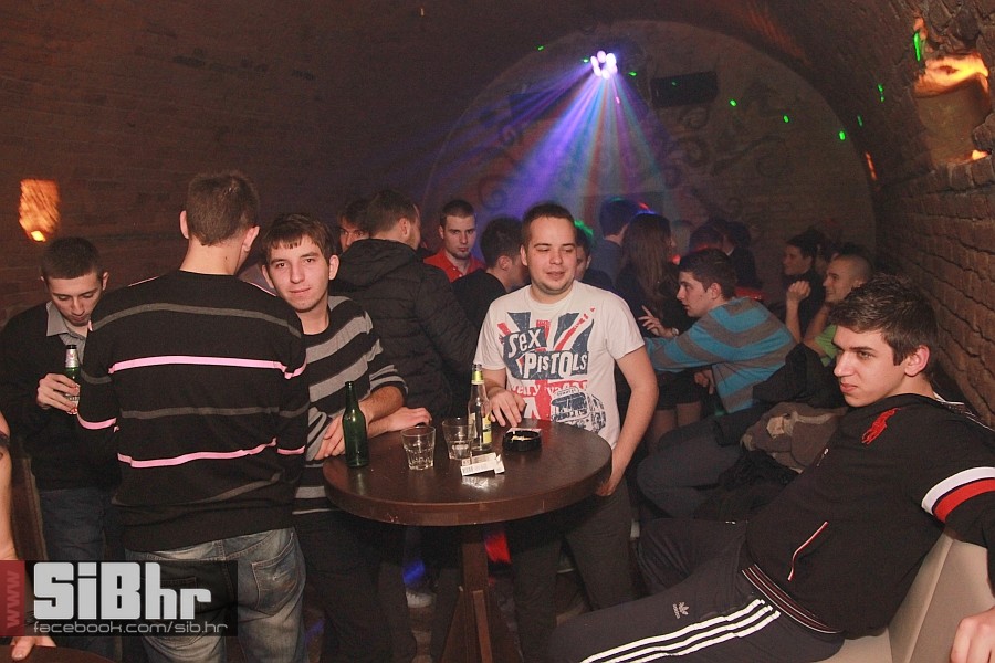 nocni_zivot_harem04012013_SiBhr