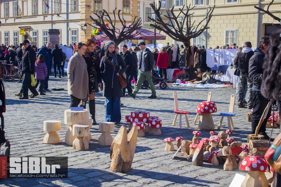 sajam_antikviteta_veljaca2016_s