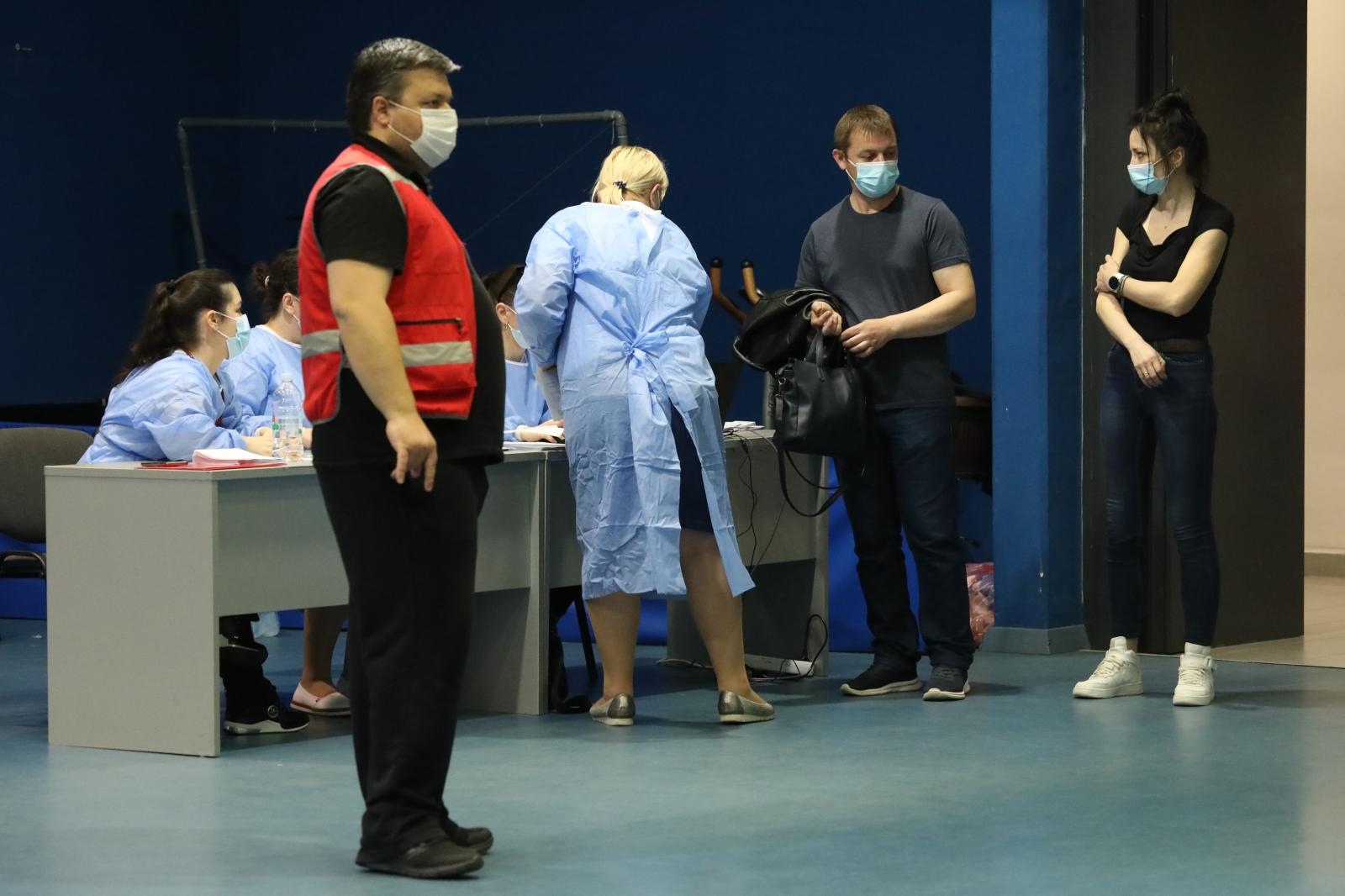 U dvorani Gradski vrt građani se cijepili protiv korone