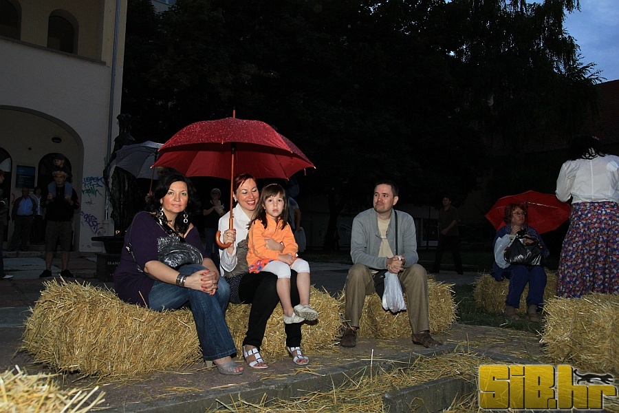 osjecka_ljetna_noc_24_06_2011_s
