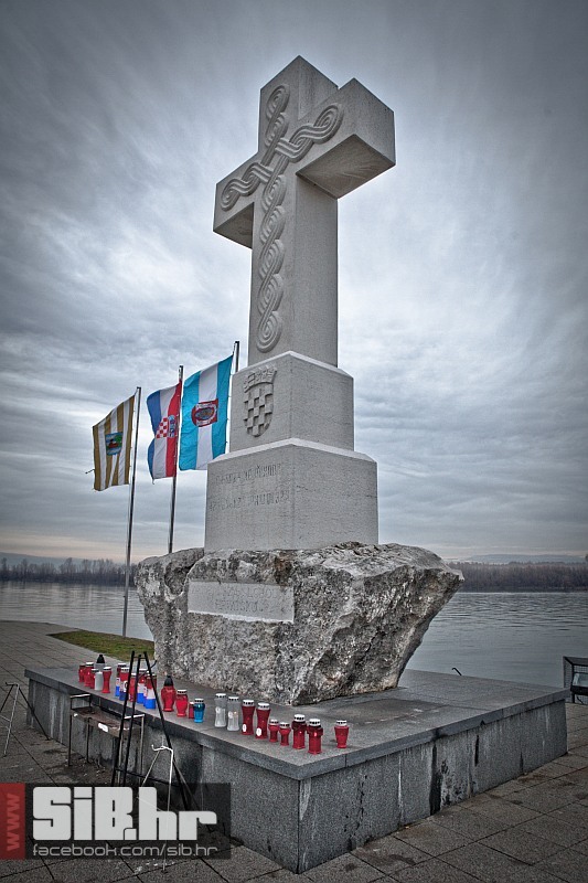 vukovar_prosvjed_protiv_cirilic
