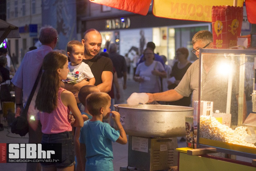 oljn_kolovoz_2015_SiBhr21