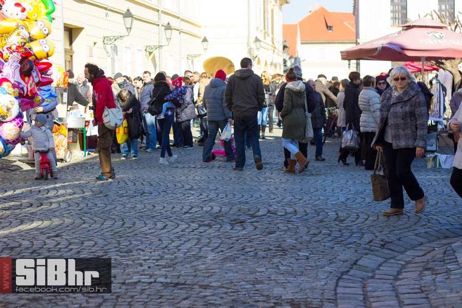 sajam_antikviteta_veljaca2016_s