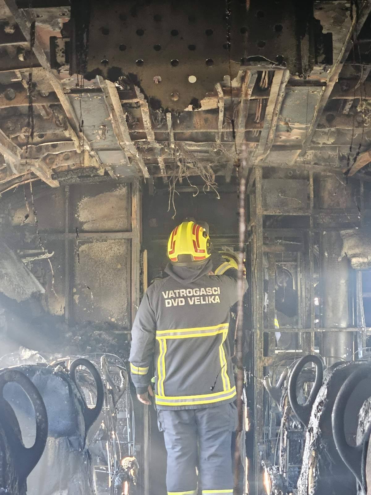 Požar vlaka u Velikoj