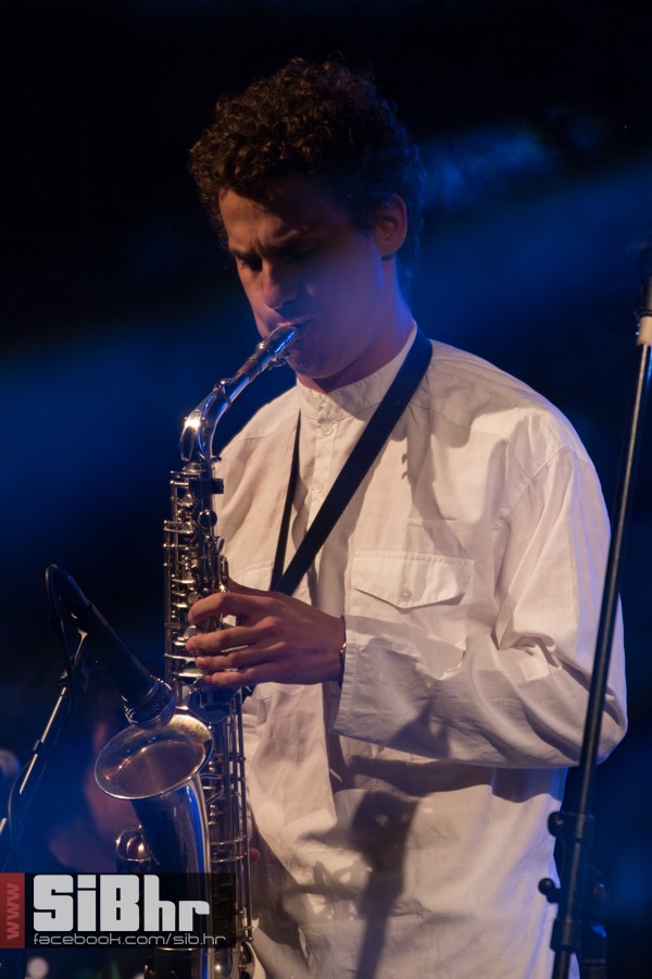 nenormalni_balasevic_kazamat_4