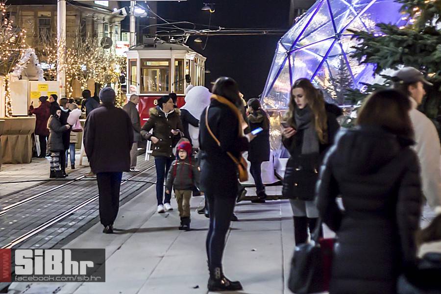 Advent_u_Osijeku_2017_otvorenje