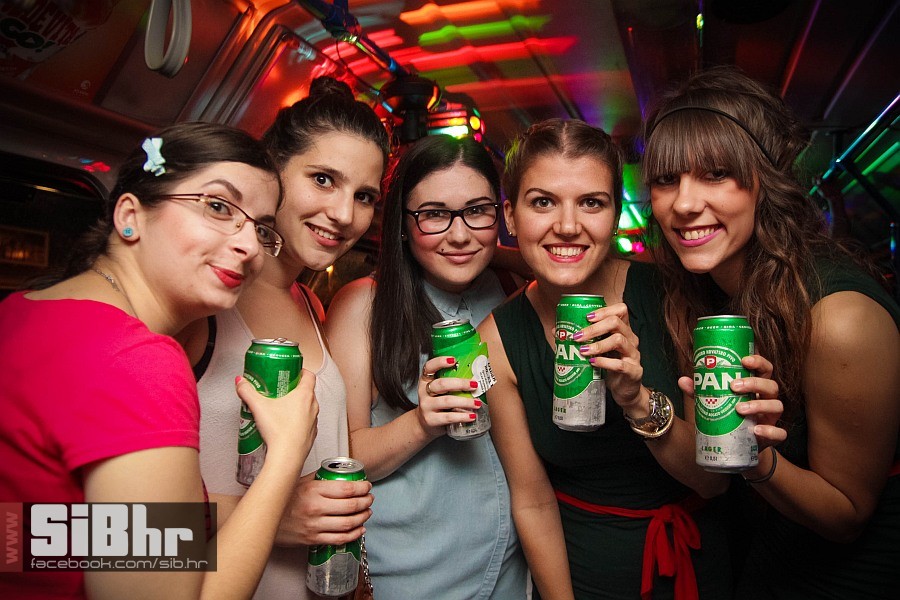 ufo_tramvaj_party_15062013_kali ufo_tramvaj_party_15062013_kali