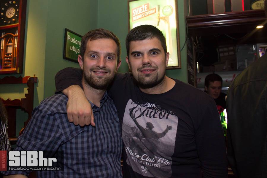 fortpub_halloween_04