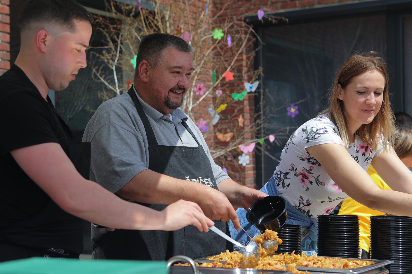 Proljetni sajam u Čepinu Proljetni sajam u Čepinu