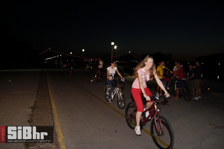 nedjelja_na_promenadi_14